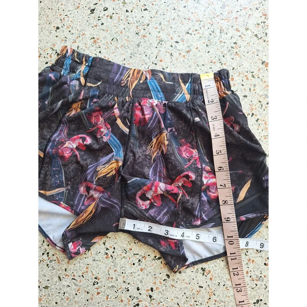 Lululemon Hotty Hot Low Rise Short 4